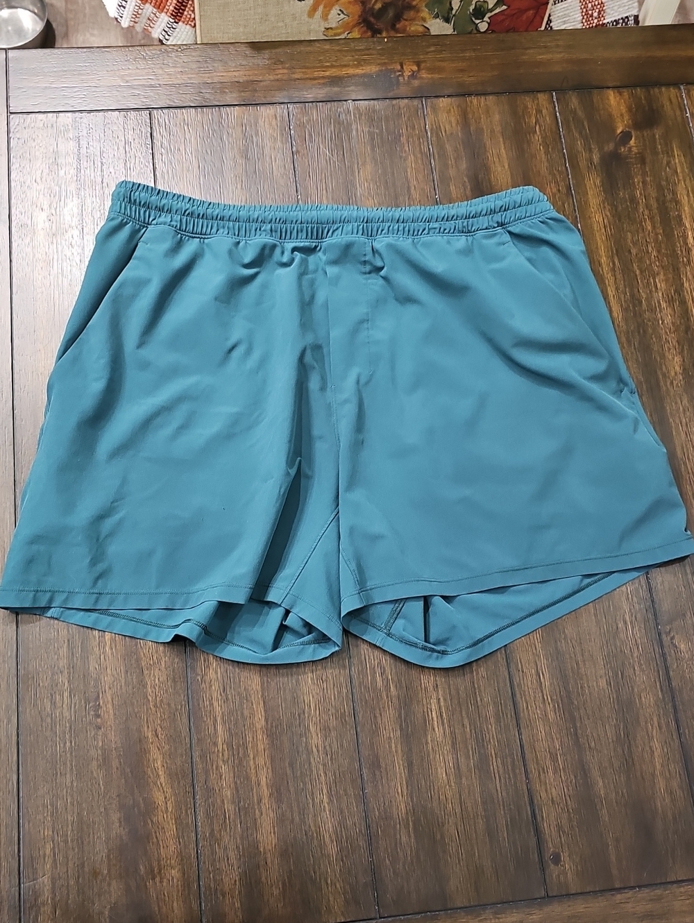 lululemon athletica Men's Running Shorts in Teal